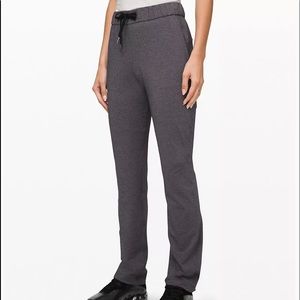 NWOT Lululemon On the Fly pants, 4